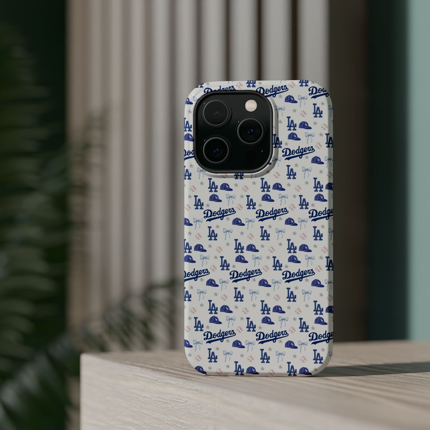 Los Angeles Dodgers Pattern Magnetic Impact-Resistant Phone Case